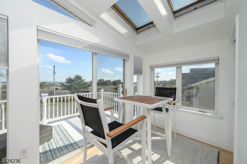 N Long Branch - Residential