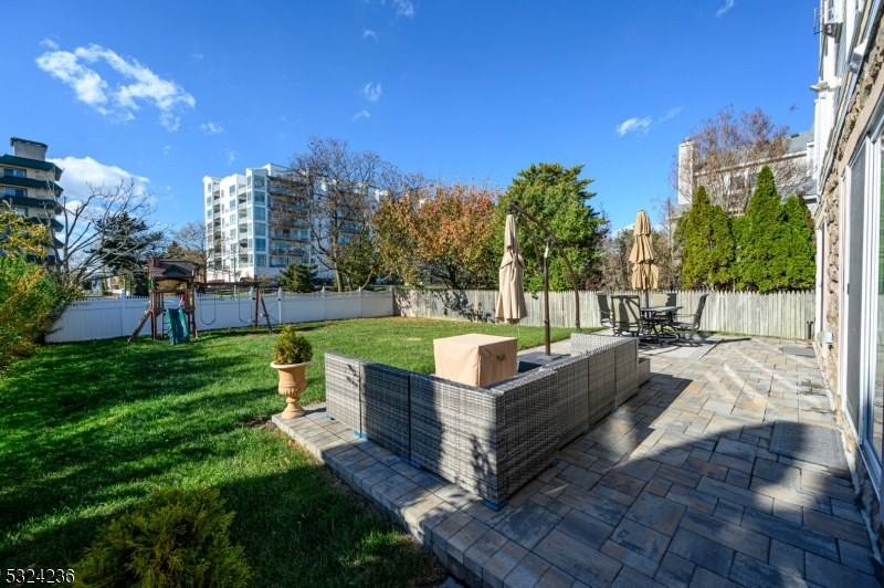 N Long Branch - Residential