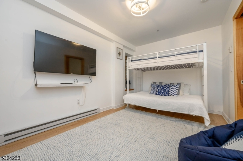N Long Branch - Residential