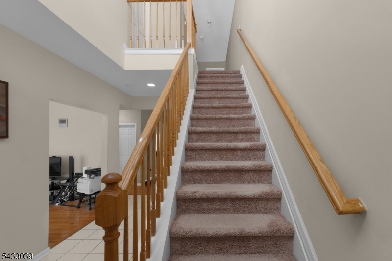 Glenmont Commons - Residential Lease