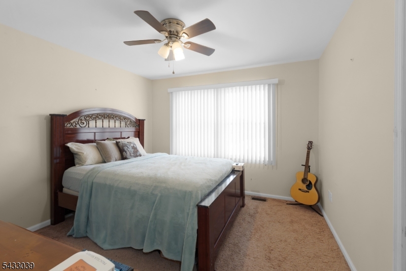 Glenmont Commons - Residential Lease