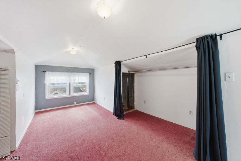 Flats - Residential