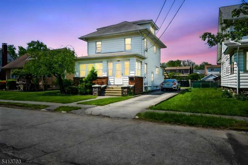 Flats - Residential