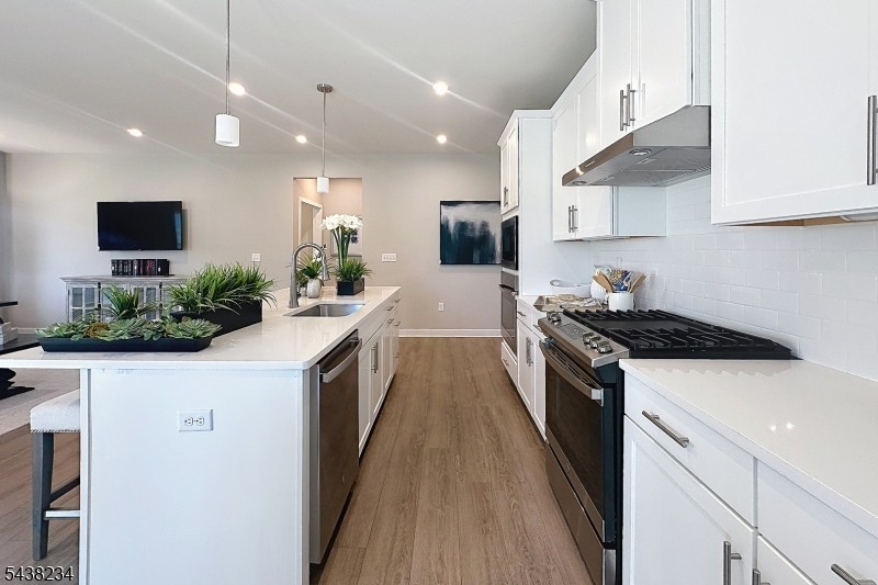 Mansfield Meadows - Residential Lease