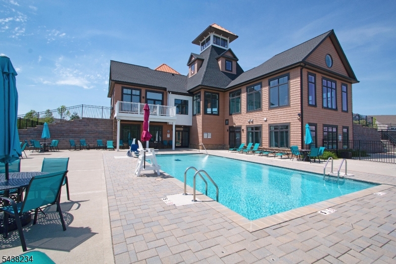 Mansfield Meadows - Residential Lease