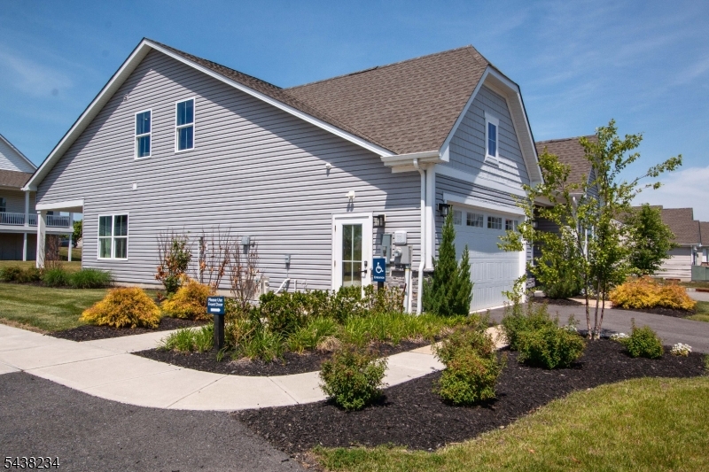Mansfield Meadows - Residential Lease