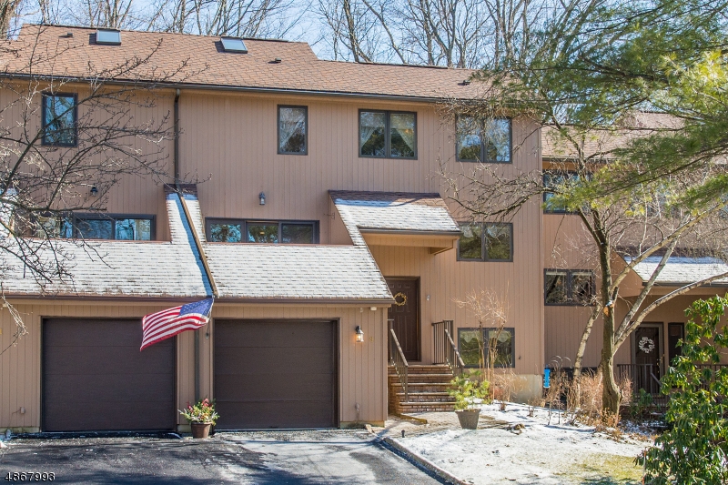 Pine Edge - Residential