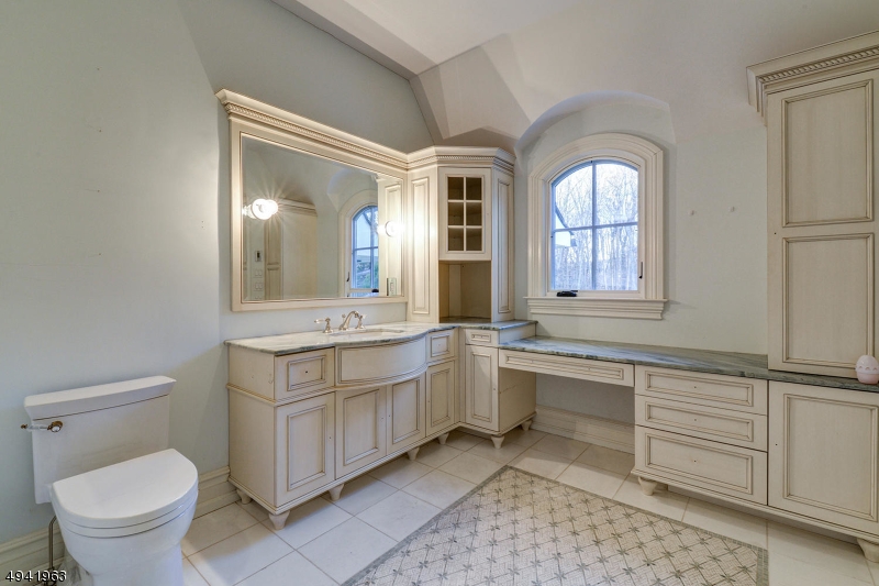 ESTATE DEVELOPEMENT - Residential