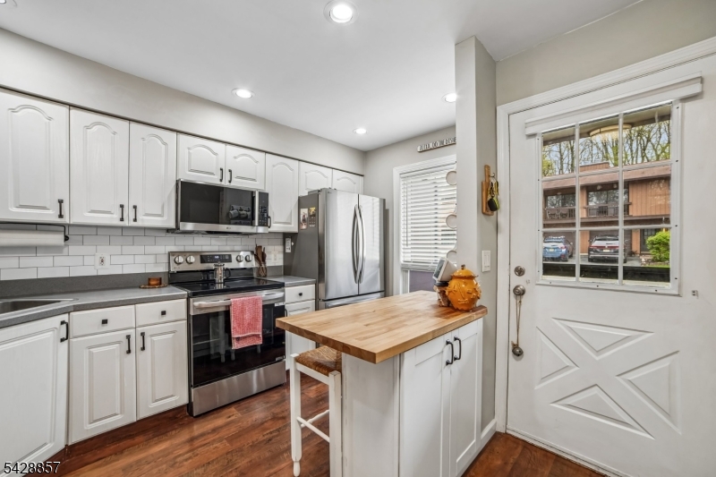 Overlook Village - Residential Lease