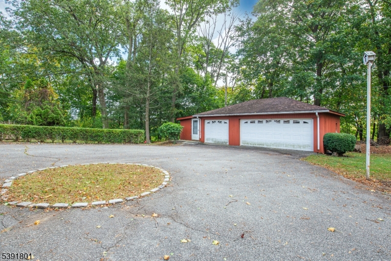 Upper Lake Hiawatha - Residential