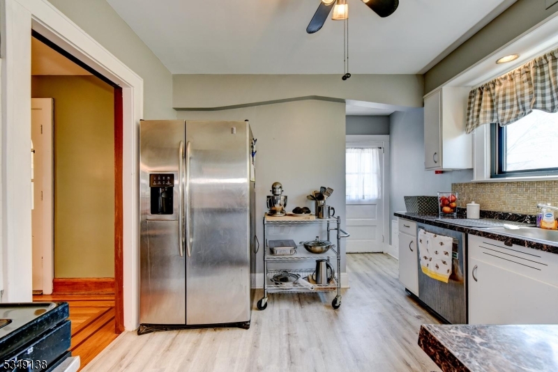 Fairlawn Manor - Residential