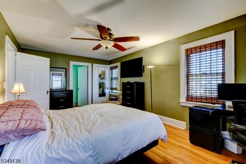 Fairlawn Manor - Residential