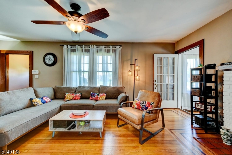 Fairlawn Manor - Residential