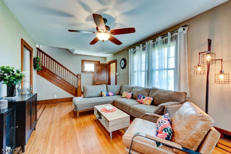 Fairlawn Manor - Residential