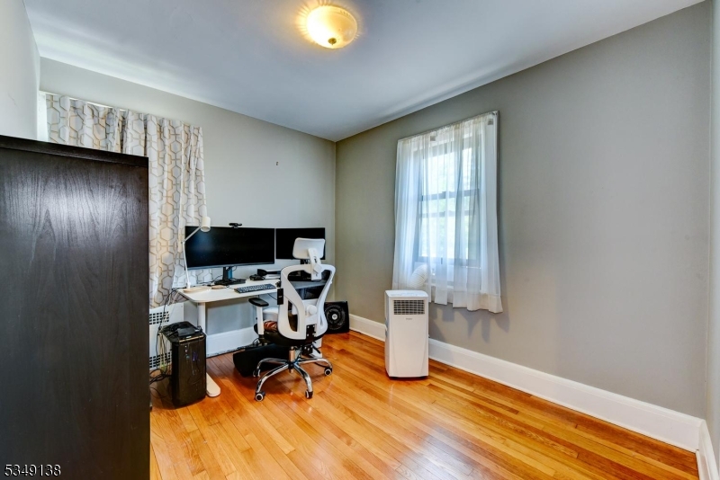 Fairlawn Manor - Residential