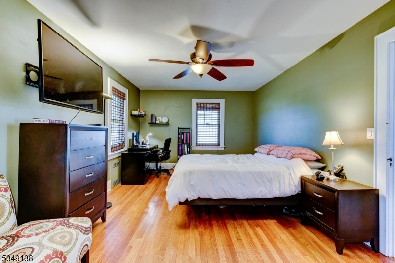 Fairlawn Manor - Residential