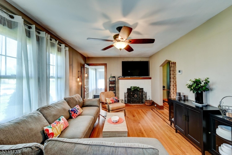 Fairlawn Manor - Residential