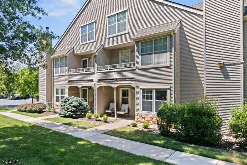 Bridle Club - Residential