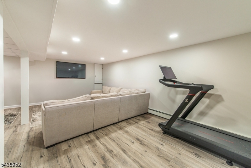 Oak Ridge - Residential
