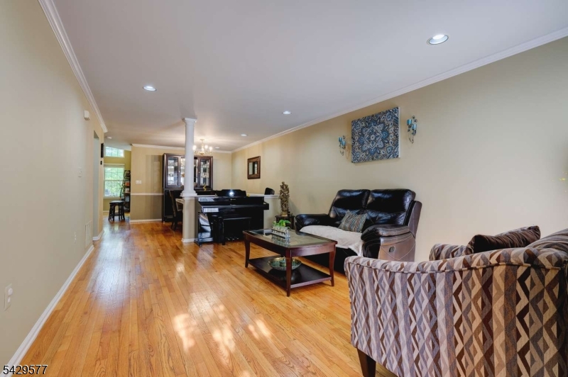 Hamilton Woods - Residential
