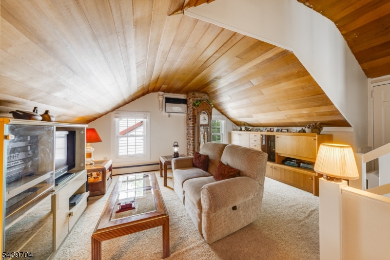 Briant Park - Residential