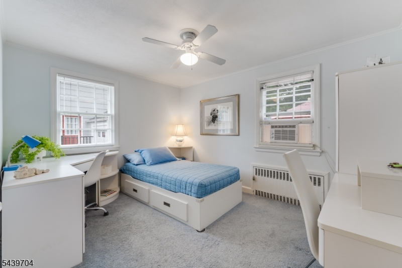 Briant Park - Residential