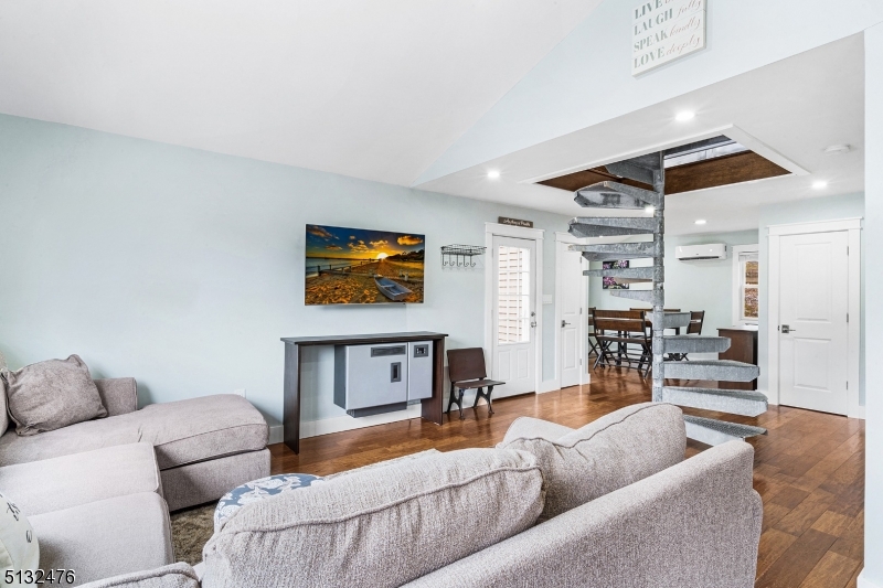 Byram Bay - Residential