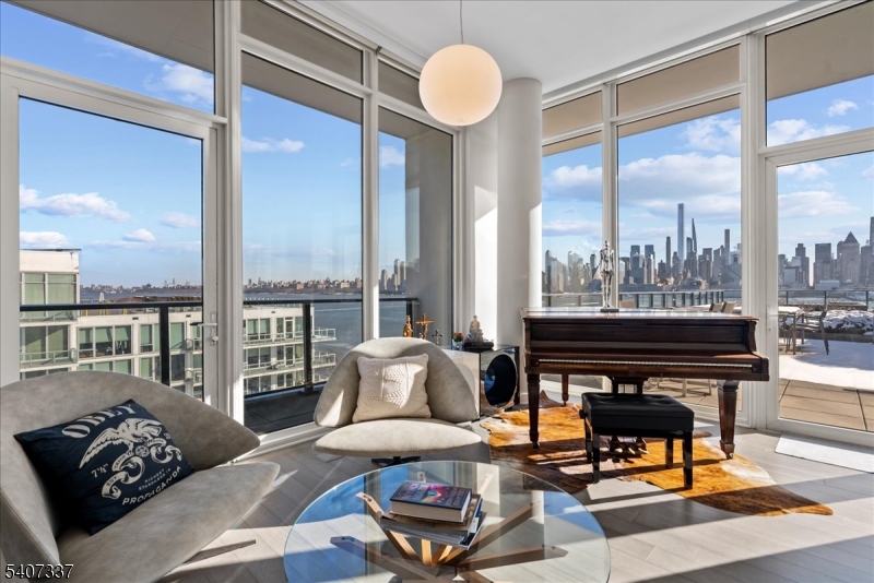 Port Imperial - Residential