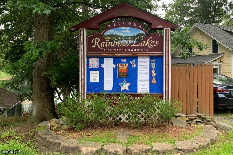 RAINBOW LAKES - Residential