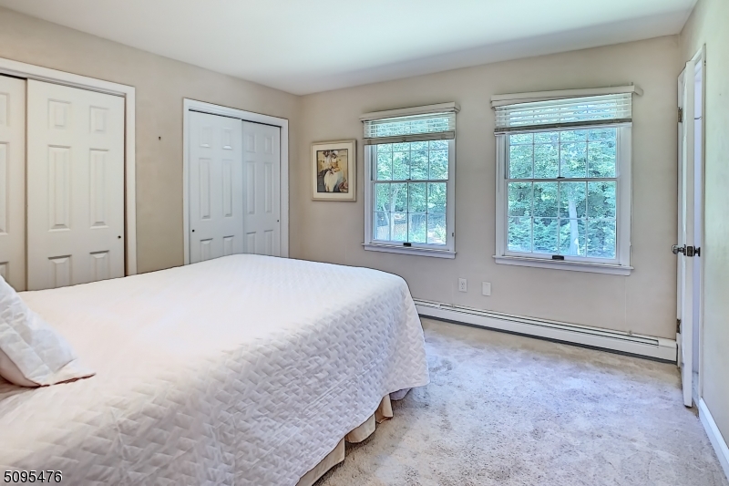 RAINBOW LAKES - Residential