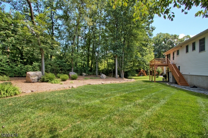 RAINBOW LAKES - Residential