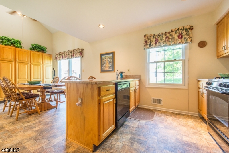 Oak Hill at Independence - Residential