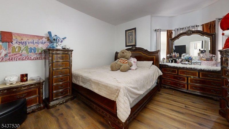 North Newark - Residential Income