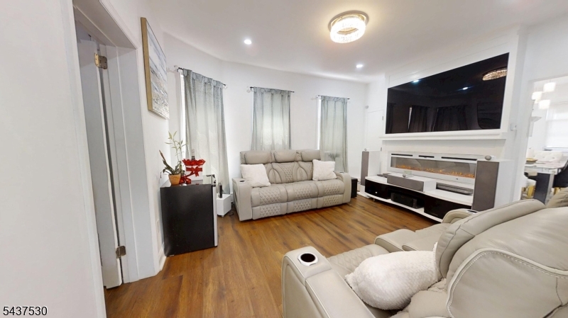 North Newark - Residential Income