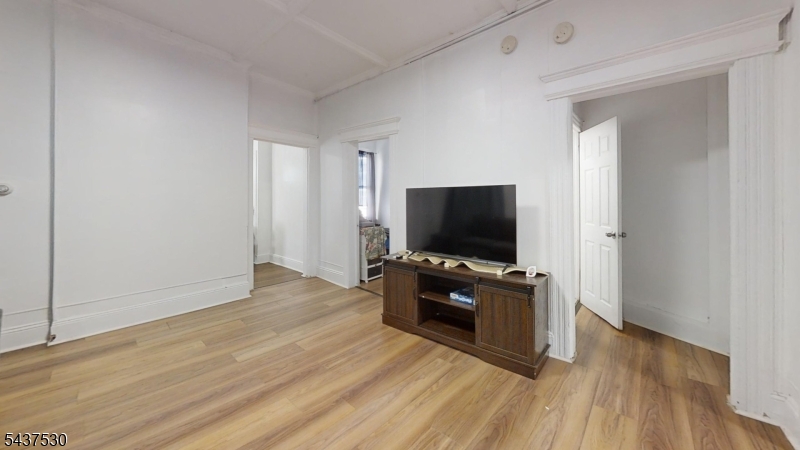 North Newark - Residential Income