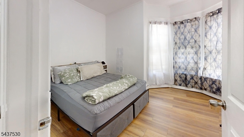 North Newark - Residential Income