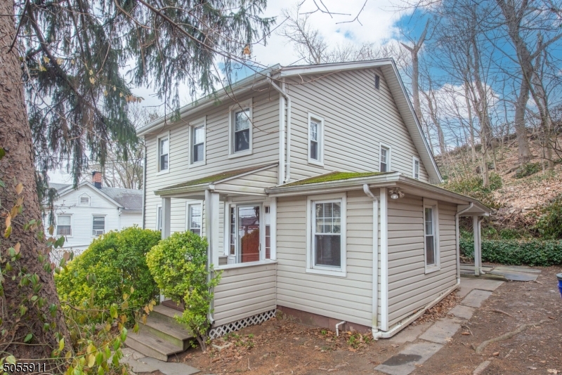 GREAT HOME AND PRICE! 3 BEDROOM 2 FULL BATHS Close to downtown train major highways Full walk out basement with wet bar and laundry room Fire place and a decorative bread box Fantastic opportunity to live in Boonton. Above ground  oil tank and gas stove BEST AND FINAL 3/21 BY 4 PM