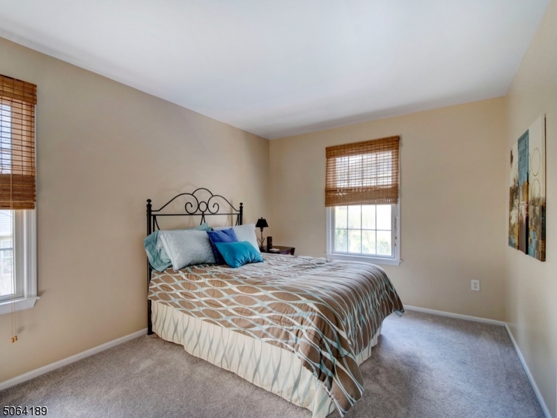 Hunter's Ridge - Residential