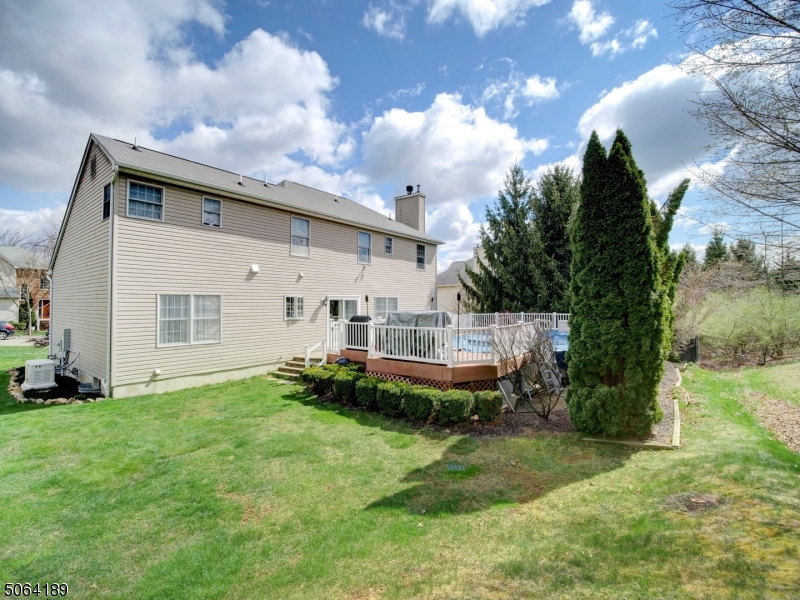 Hunter's Ridge - Residential