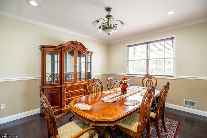 Lake Nelson - Residential Lease