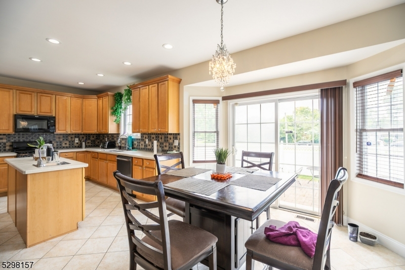 Lake Nelson - Residential Lease