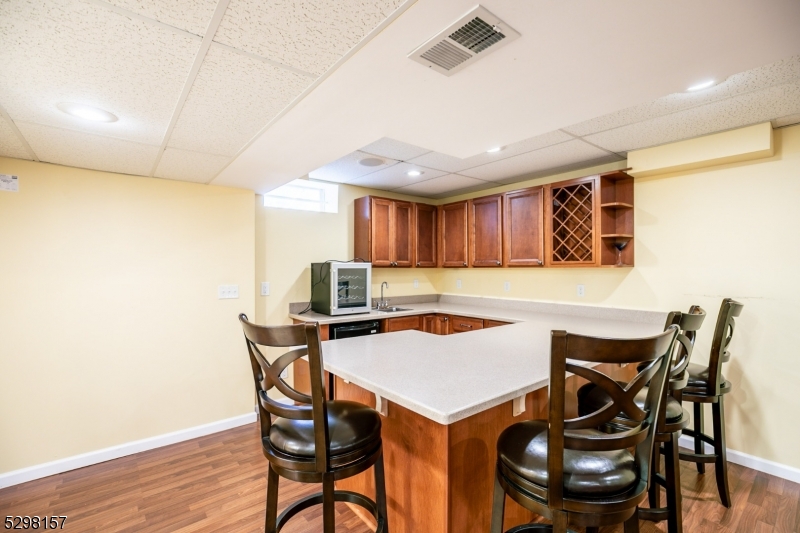Lake Nelson - Residential Lease