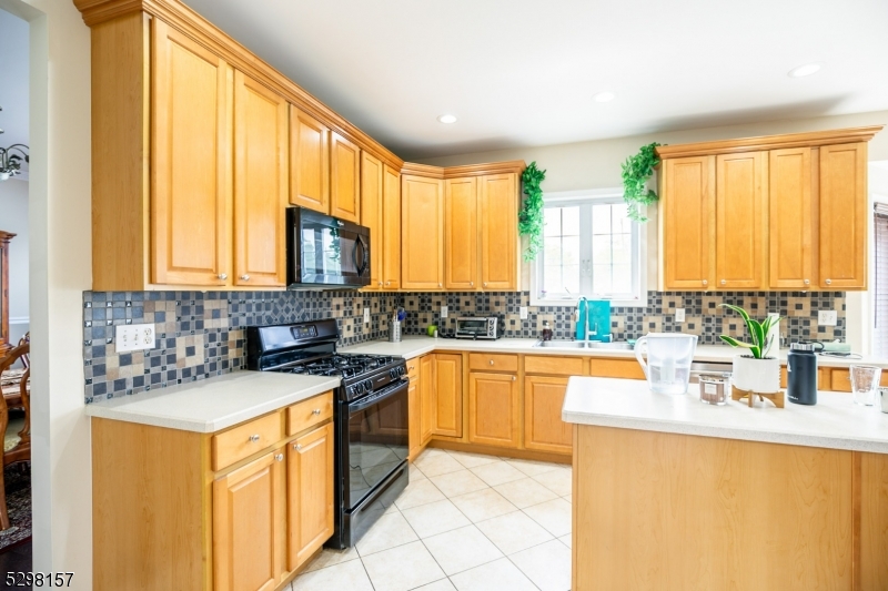 Lake Nelson - Residential Lease
