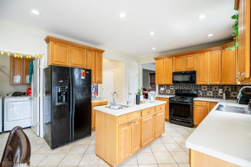 Lake Nelson - Residential Lease