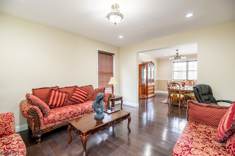 Lake Nelson - Residential Lease