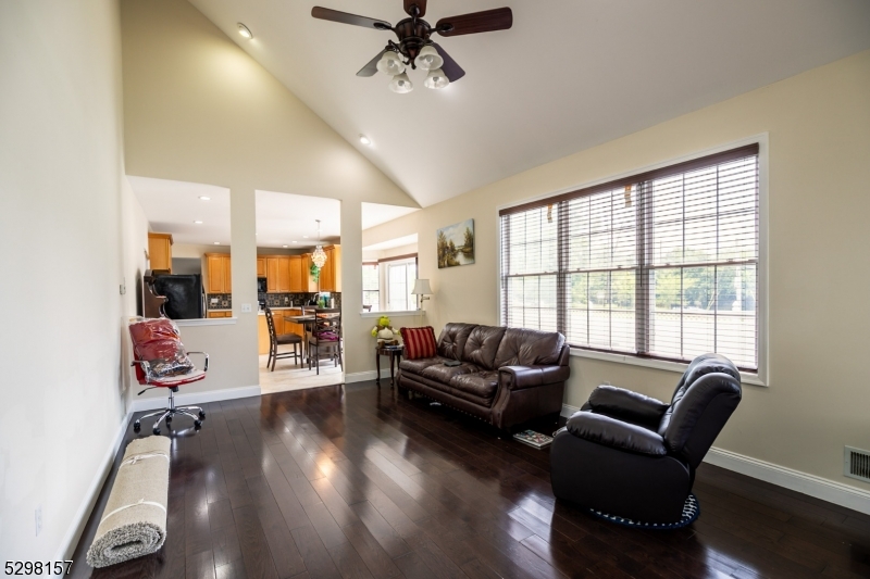 Lake Nelson - Residential Lease