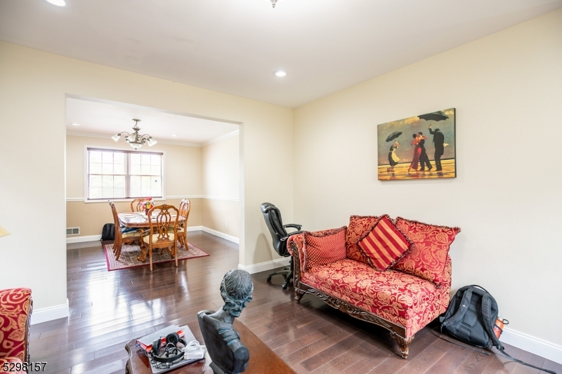Lake Nelson - Residential Lease