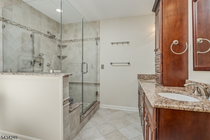 Prince Edward Pointe - Residential