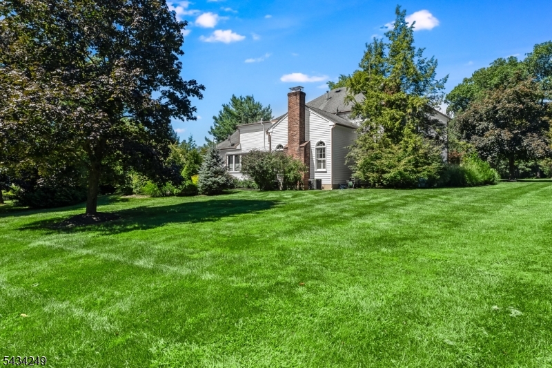 Prince Edward Pointe - Residential