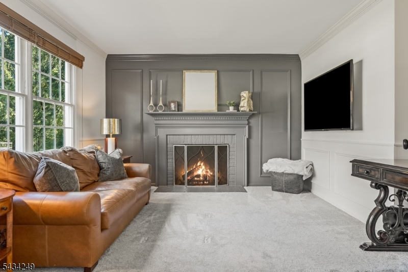 Prince Edward Pointe - Residential